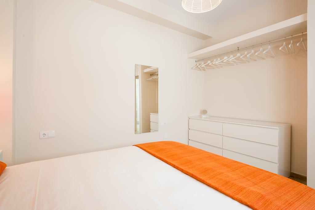 Thyssen Museum Apartment Malaga Exterior photo
